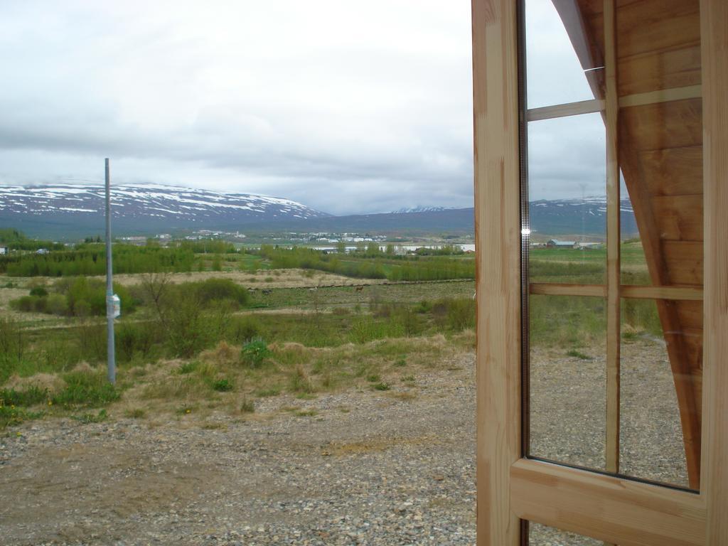 Vinland Camping Pods Egilsstaðir Exteriör bild